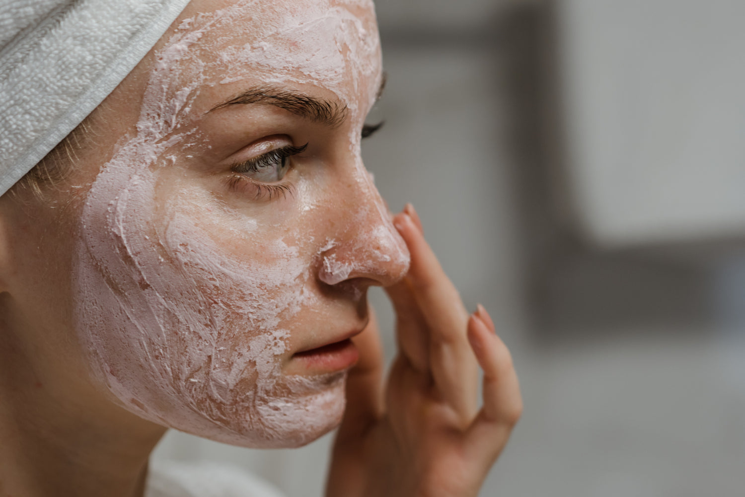 Anti-Aging Skincare Tips for Youthful and Radiant Skin